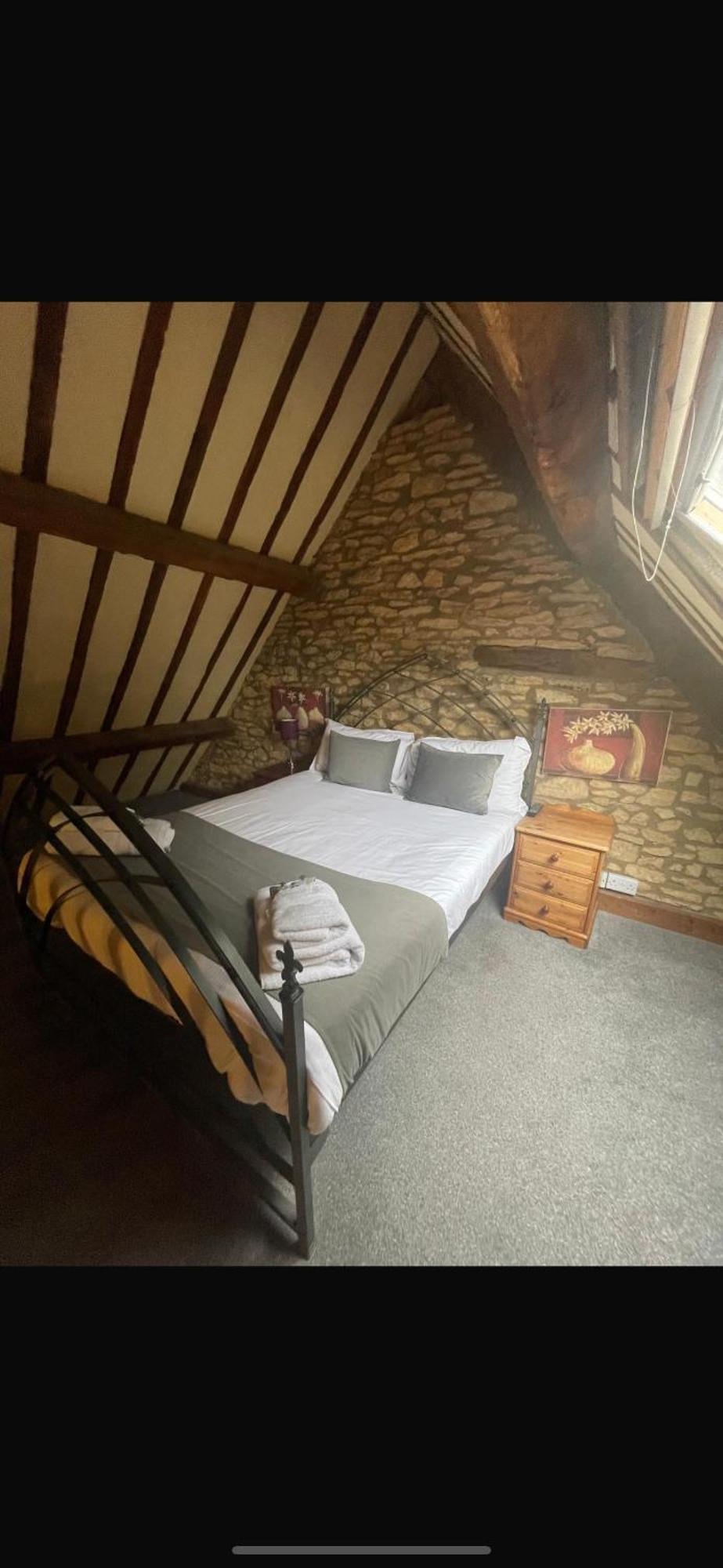 The Kings Arms Hotel Чипинг Нортън Стая снимка